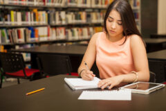 CRONOGRAMA DE EXAMENES REZAGADOS – PARCIALES Y FINALES 2025-II