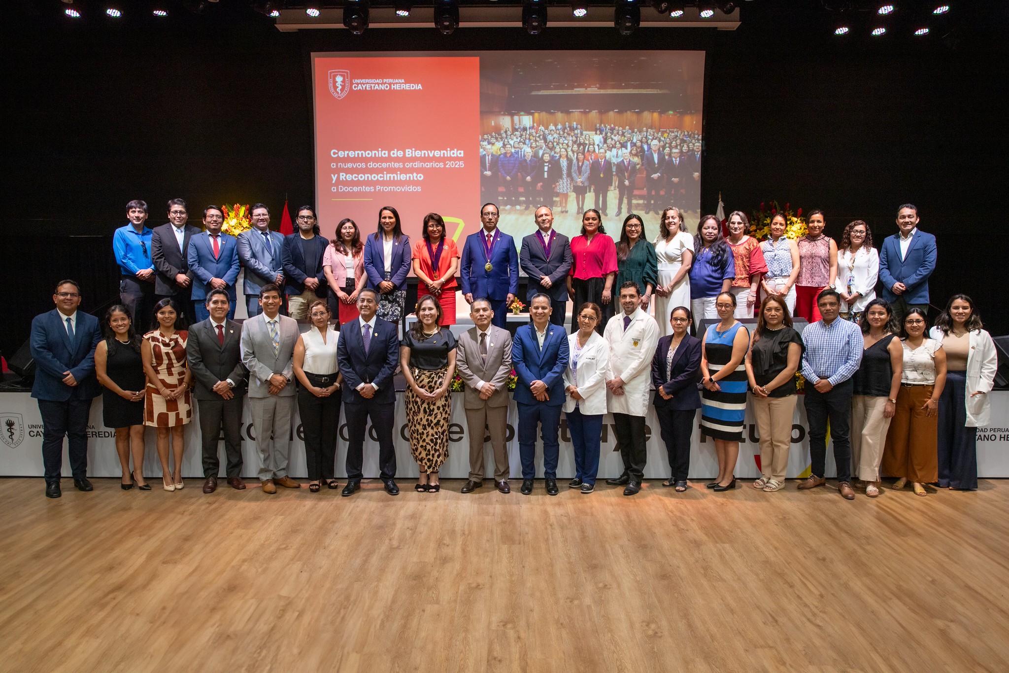 Docentes de cayetano heredia