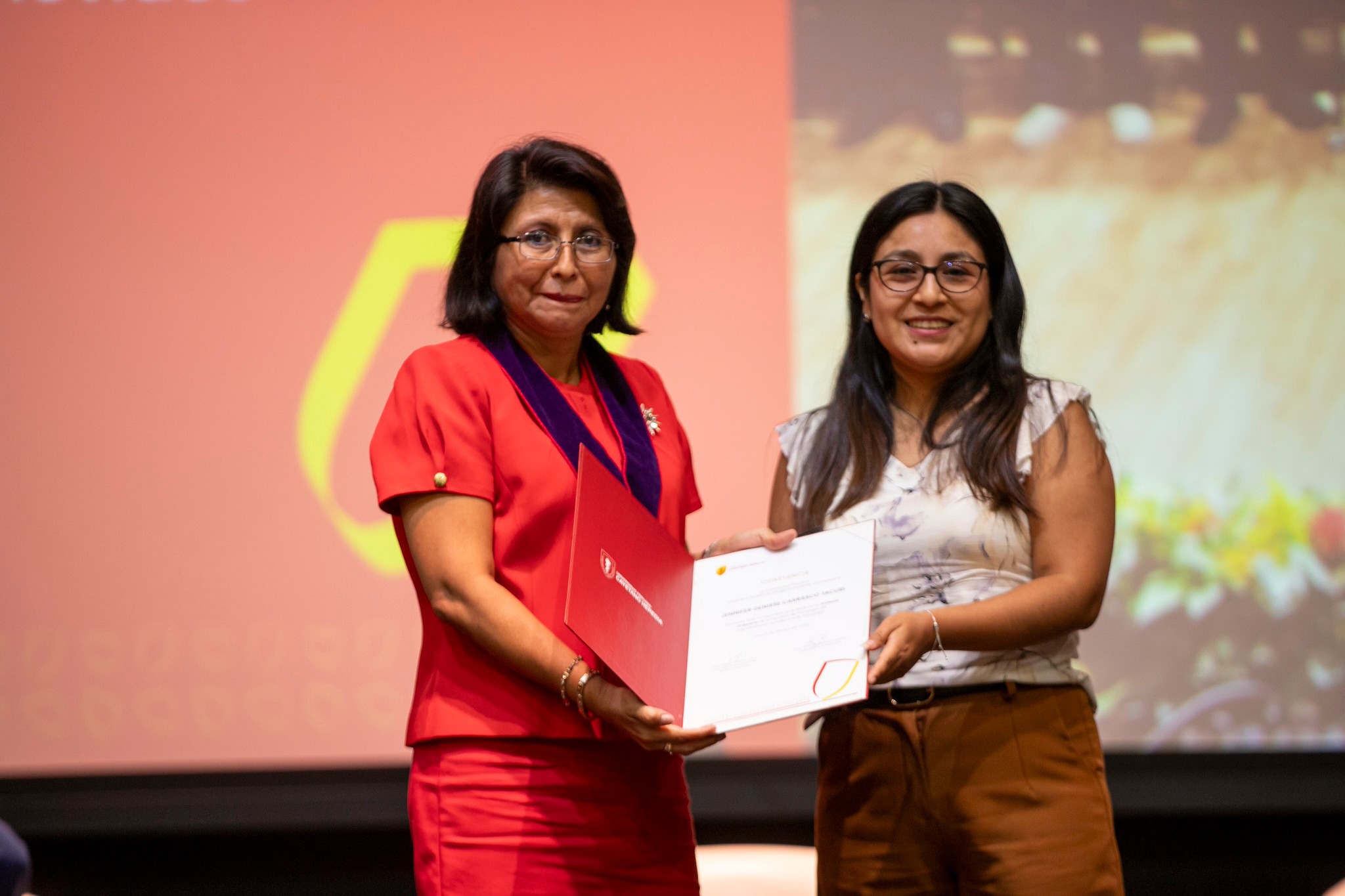 Jennifer Carrasco Tacuri, docente de psicología de Cayetano Haeredia