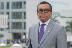 Facultad de Psicología UPCH felicita al rector electo Wilfredo Gonzales Lozada (2026–2031)